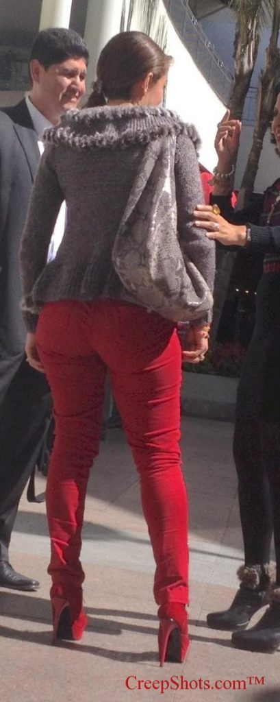 red pants