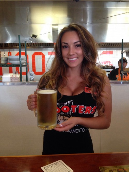 sexy bartender boobs