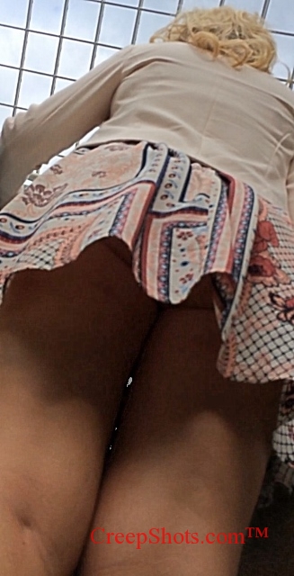 upskirt pic 1 of a thick ass