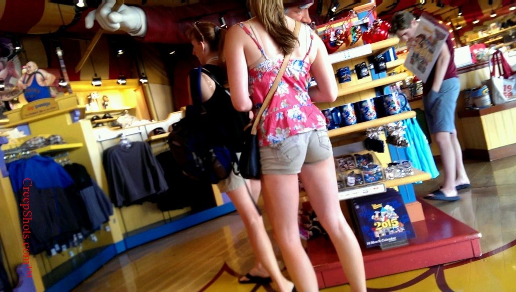 short hungry shorts creeping