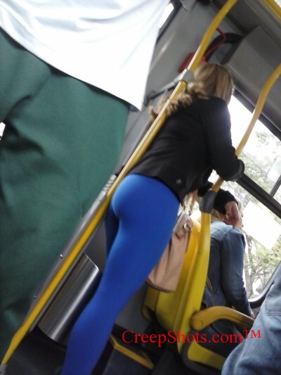 hungry booty on the pole 1