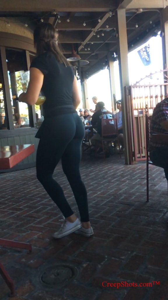 hot waitress in yoga pants