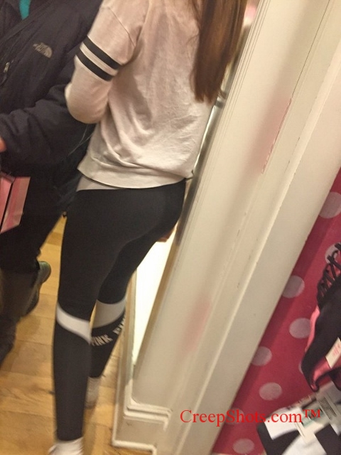 tight butt in black leggings creepshot 1