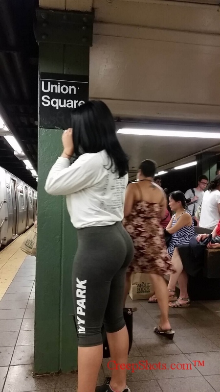 union-square-yoga-booty-creep-1